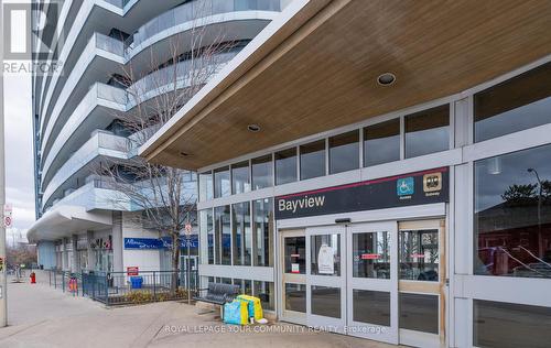 827 - 2885 Bayview Avenue, Toronto, ON - Outdoor