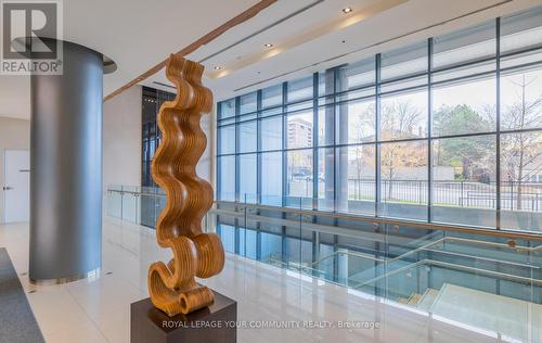 827 - 2885 Bayview Avenue, Toronto, ON - Indoor Photo Showing Other Room