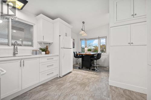 929 Masson Street, Oshawa, ON - Indoor