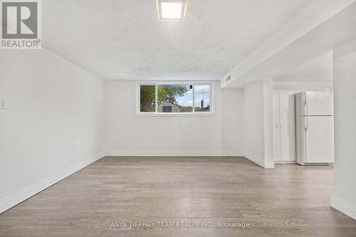 929 Masson Street, Oshawa, ON - Indoor Photo Showing Other Room