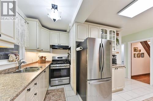 Well appointed kitchen - 186 Gledhill Avenue, Toronto, ON 