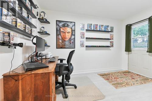 Back bedroom with convenient outside access - 186 Gledhill Avenue, Toronto, ON 