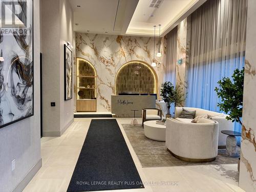 407 - 2088 James Street, Burlington, ON - Indoor Photo Showing Other Room