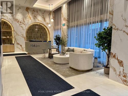 407 - 2088 James Street, Burlington, ON - Indoor Photo Showing Other Room