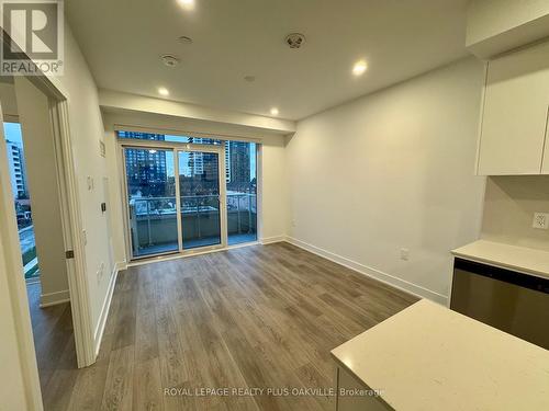 407 - 2088 James Street, Burlington, ON - Indoor Photo Showing Other Room