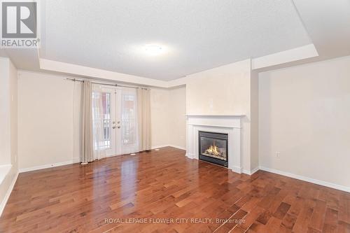32 - 50 Hillcrest Avenue, Brampton, ON - Indoor With Fireplace