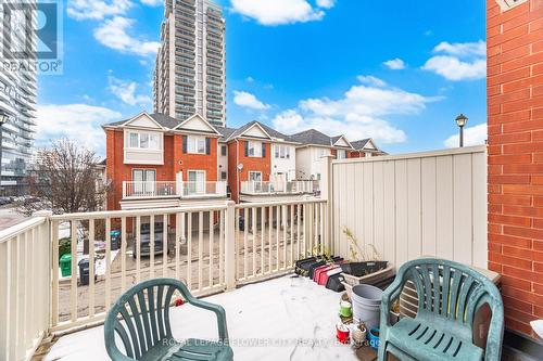 32 - 50 Hillcrest Avenue, Brampton, ON - Outdoor