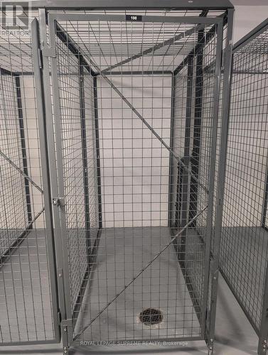 2108 - 1285 Dupont Street N, Toronto, ON - Indoor Photo Showing Bathroom