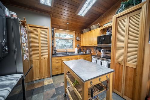 6291 Tie Lake Shore Road, Jaffray, BC -  Photo Showing Kitchen With Double Sink
