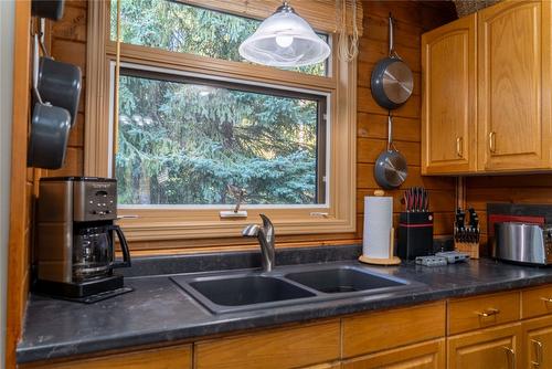 6291 Tie Lake Shore Road, Jaffray, BC - Indoor Photo Showing Kitchen With Double Sink