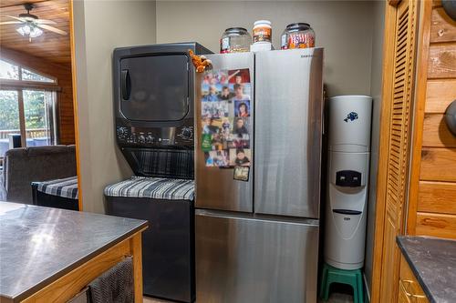 6291 Tie Lake Shore Road, Jaffray, BC - Indoor Photo Showing Laundry Room