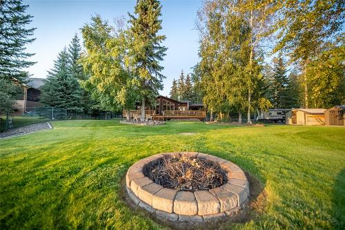 6291 Tie Lake Shore Road, Jaffray, BC - Outdoor With Deck Patio Veranda With Backyard