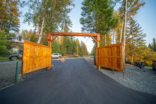 6291 Tie Lake Shore Road, Jaffray, BC - Outdoor