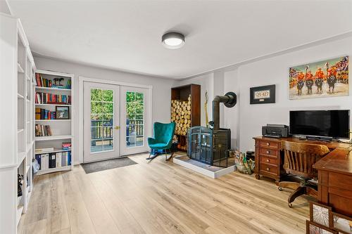 1405 Lepitzki Road, Creston, BC - Indoor Photo Showing Office