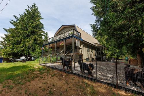 1405 Lepitzki Road, Creston, BC - Outdoor