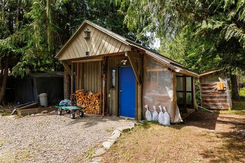 1405 Lepitzki Road, Creston, BC - Outdoor With Exterior