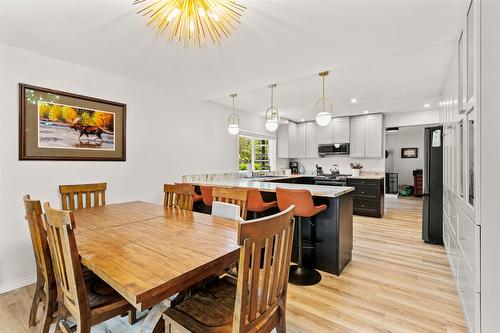 1405 Lepitzki Road, Creston, BC - Indoor Photo Showing Dining Room