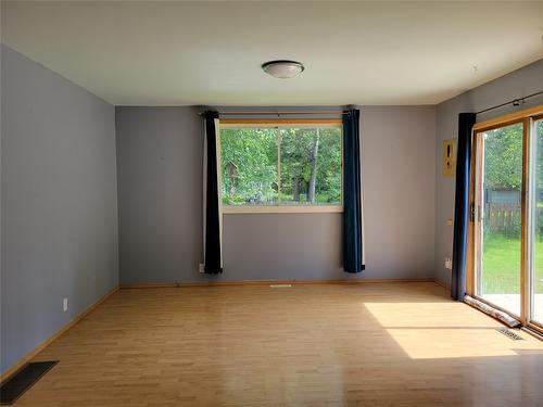 6780 Mead Road, Jaffray, BC - Indoor Photo Showing Other Room