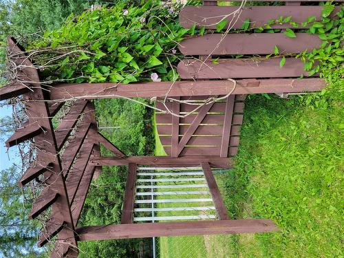 6780 Mead Road, Jaffray, BC - Outdoor