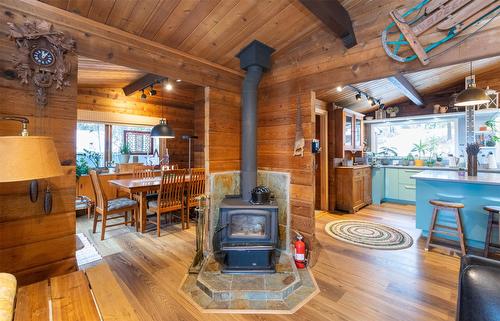 781 Gardom Lake Road, Enderby, BC - Indoor With Fireplace