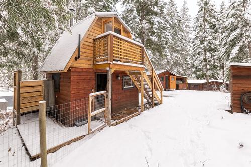 781 Gardom Lake Road, Enderby, BC - Outdoor