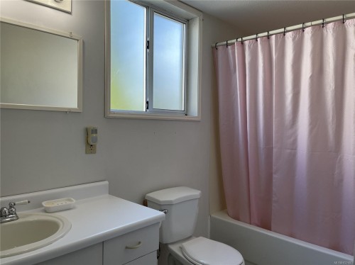 3631 Grieve Rd, Port Alberni, BC 