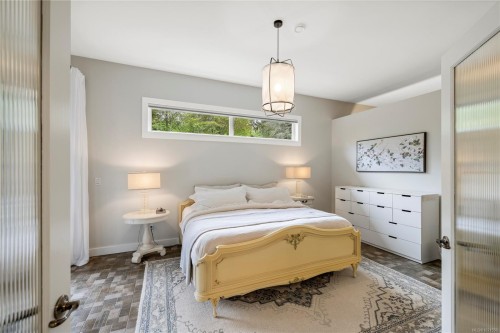 7190 Hase Pl, Lantzville, BC 