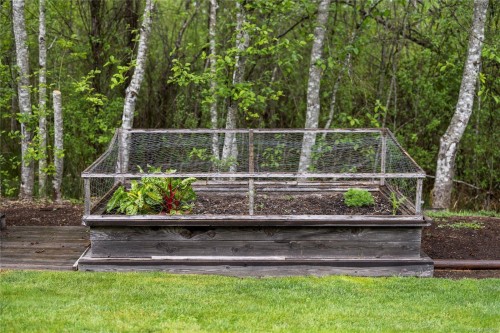 7190 Hase Pl, Lantzville, BC 