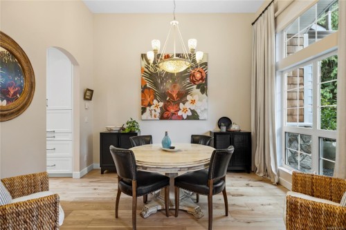 7190 Hase Pl, Lantzville, BC 