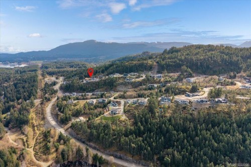 5055 Broad Ridge Pl, Lantzville, BC 