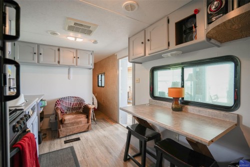 1098 Sixth Ave, Ucluelet, BC 