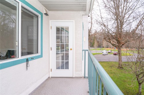 302-275 First St, Duncan, BC - Outdoor With Exterior