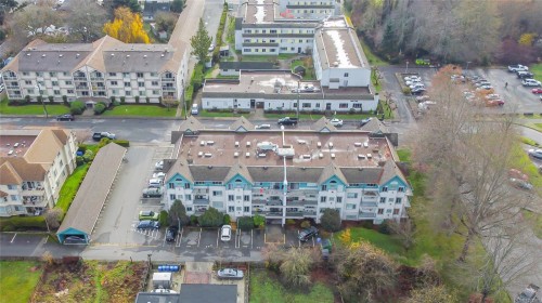 302-275 First St, Duncan, BC -  With View