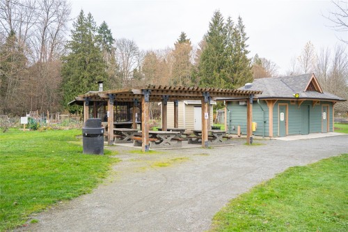 302-275 First St, Duncan, BC - Outdoor