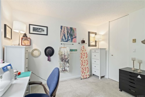 206-327 Maitland St, Victoria, BC - Indoor