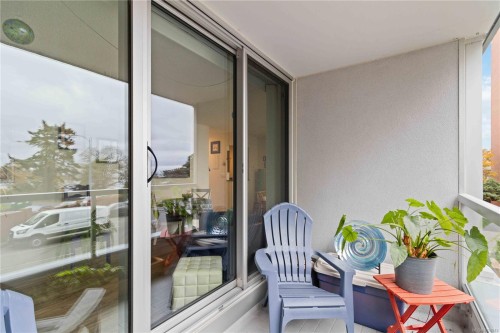 206-327 Maitland St, Victoria, BC -  Photo Showing Other Room