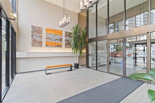 206-327 Maitland St, Victoria, BC -  With Exterior