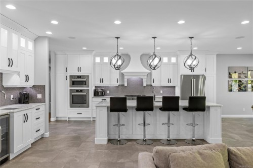 6127 Chase Dr, Port Alberni, BC 