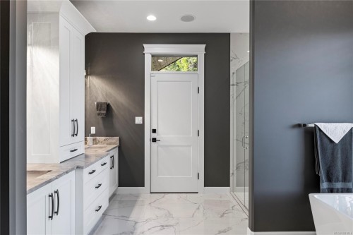 6127 Chase Dr, Port Alberni, BC 