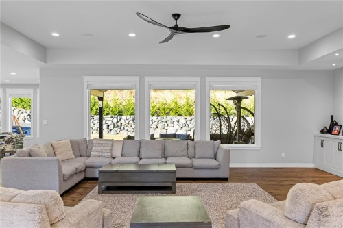 6127 Chase Dr, Port Alberni, BC 