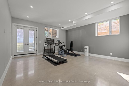425B Valermo Drive, Toronto, ON - Indoor Photo Showing Gym Room