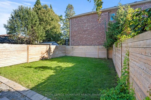 425B Valermo Drive, Toronto, ON - Outdoor