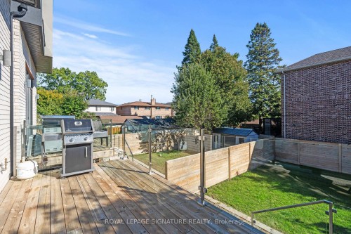 425B Valermo Drive, Toronto, ON - Outdoor