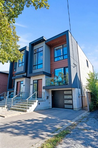 425B Valermo Drive, Toronto, ON - Outdoor With Facade