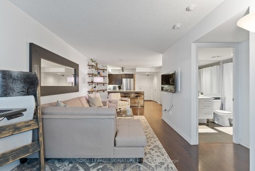 911-85 East Liberty Street, Toronto, ON - Indoor