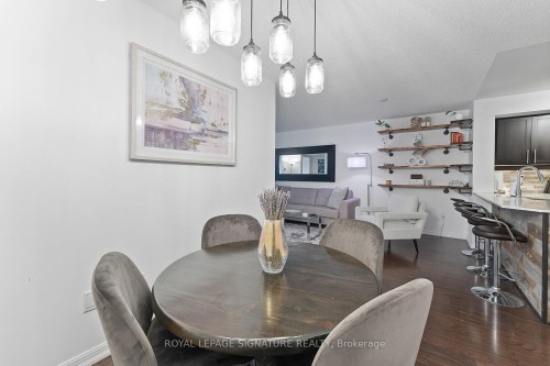 911-85 East Liberty Street, Toronto, ON - Indoor Photo Showing Dining Room