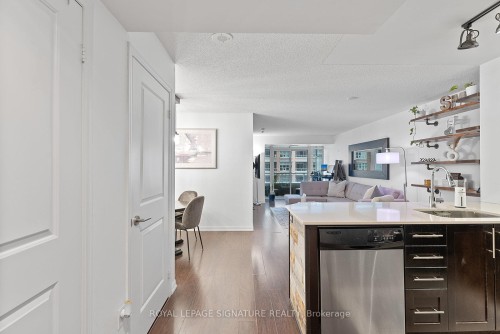 911-85 East Liberty Street, Toronto, ON - Indoor