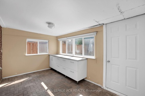 273 Newlove Drive, Caledon, ON - Indoor Photo Showing Other Room