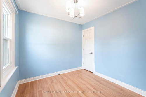 84 Frederick Avenue, Hamilton, ON - Indoor Photo Showing Other Room