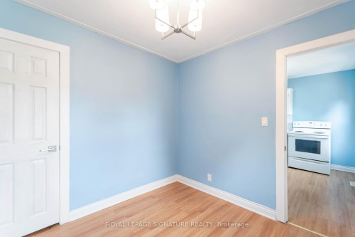 84 Frederick Avenue, Hamilton, ON - Indoor Photo Showing Other Room